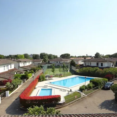 Vintage-modern Gem With Private Garden *
